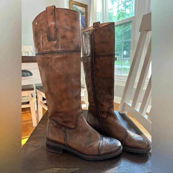 Pikolinos boots - Picture 1 of 15